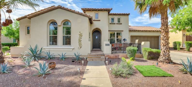 巴克艾度假租赁带游戏室和露台！(Buckeye Vacation Rental w/ Game Room & Patios!)图片