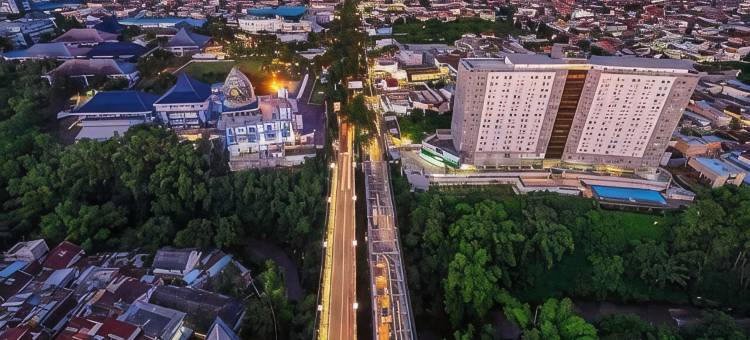 玛琅每天智能酒店(Everyday Smart Hotel Malang)图片