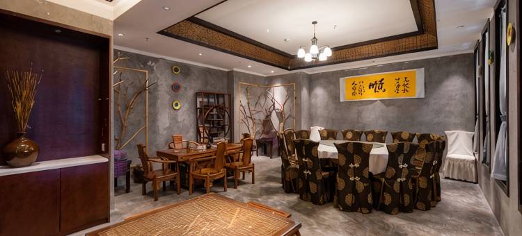 师宗丹凤大酒店图片