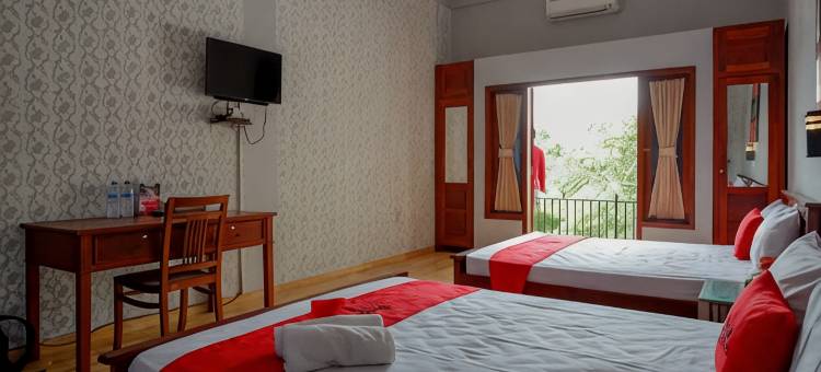 RedDoorz酒店靠近三宝洞2号(RedDoorz Syariah Near Kawasan Sam Poo Kong 2)图片