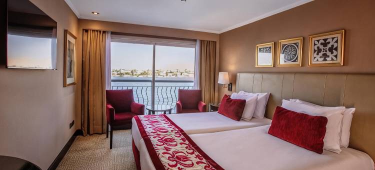 施柏阁传奇尼罗河游船 - 每周一卢克索发船，7晚/4晚(Steigenberger Legacy Nile Cruise Monday 7 & 4 Nights from Luxor - Friday 3 Nights from Aswan)图片