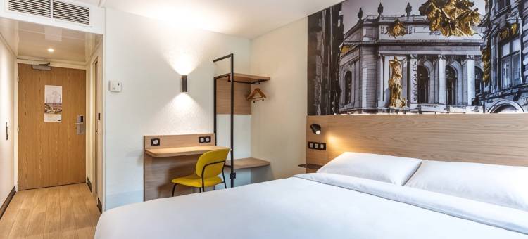里尔鲁贝中心大广场B&B住宿加早餐酒店(B&B Hôtel Lille Roubaix Centre Grand-Place)图片