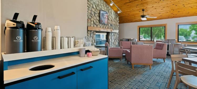 俾斯麦AmericInn酒店(AmericInn by Wyndham Bismarck)图片