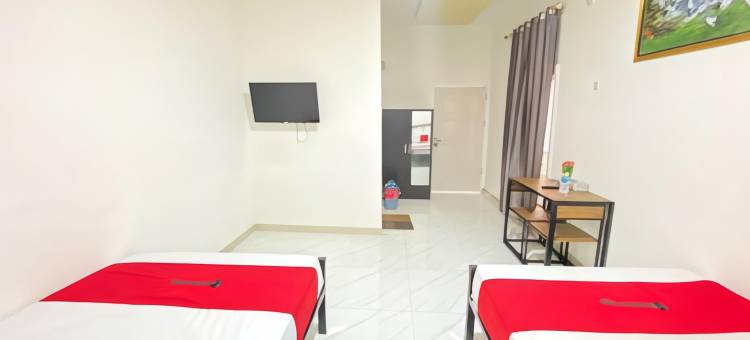 RedDoorz @ Porodisa Homestay Palu图片