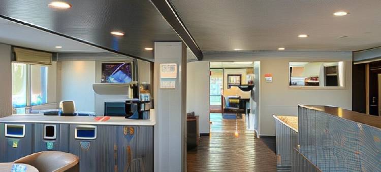 莱斯布里奇速8酒店(Super 8 by Wyndham Lethbridge)图片