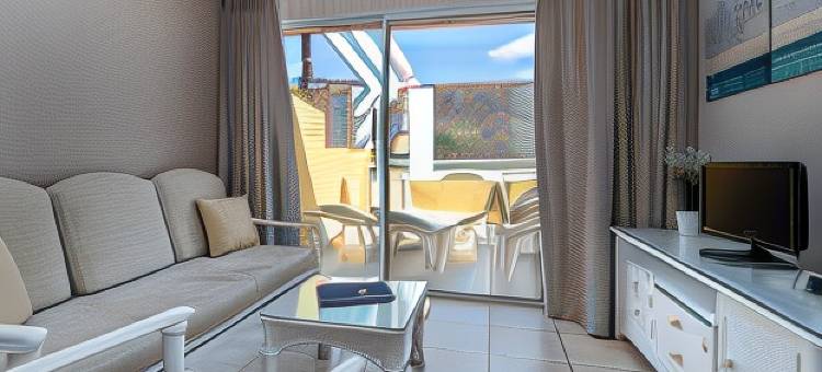 蓬玛丽娜酒店(Apartamentos Punta Marina by LIVVO)图片