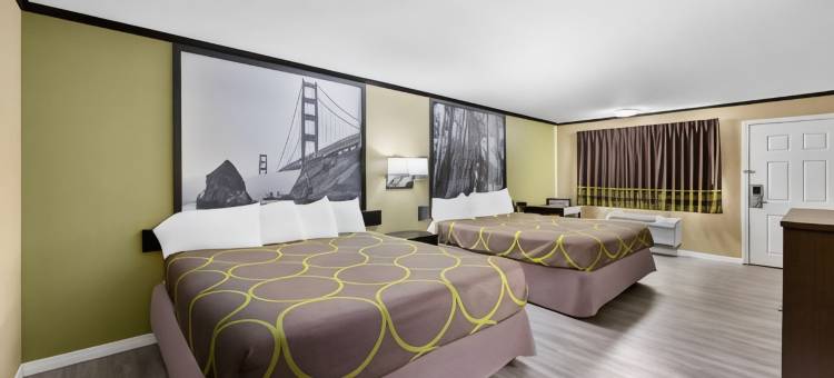 克雷申特城温德姆速8酒店(Super 8 by Wyndham Crescent City)图片