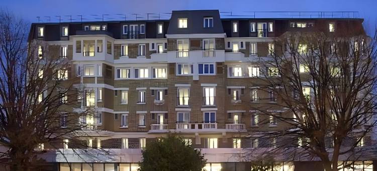 巴黎近郊热讷维利耶行政酒店(Executive Hôtel Paris Gennevilliers)图片