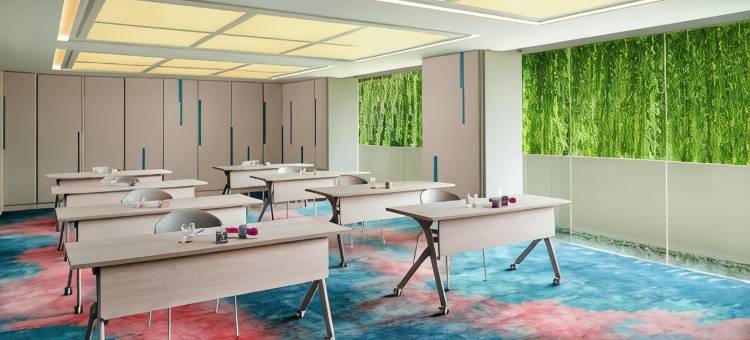 巴厘岛库塔 Beachwalk 购物中心雅乐轩酒店(Aloft Bali Kuta at Beachwalk)图片