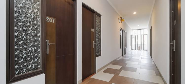 城市景观阿拉弗鲁公寓酒店杜伦萨维特(Urbanview Hotel Arafuru Residence Duren Sawit)图片