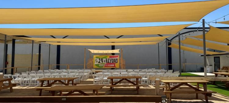 星光旅馆及套房汽车旅馆 29 棕榈树 约书亚树国家公园(Starlight Inn & Suites Motel 29 Palms Joshua Tree National Park)图片