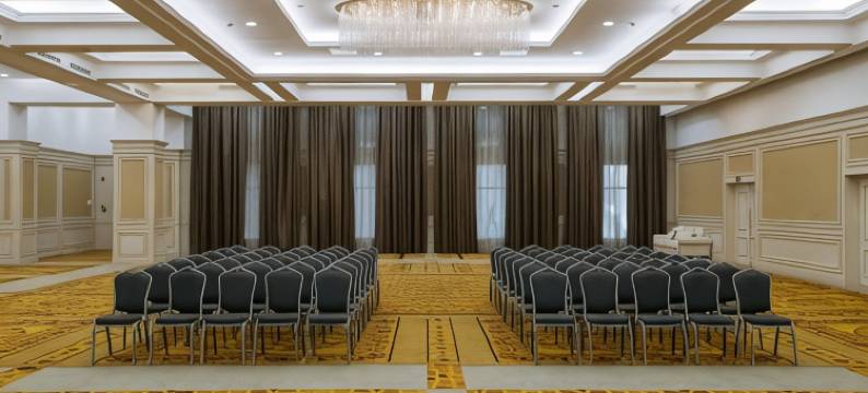 阿克套假日酒店(Holiday Inn AKTAU by IHG)图片