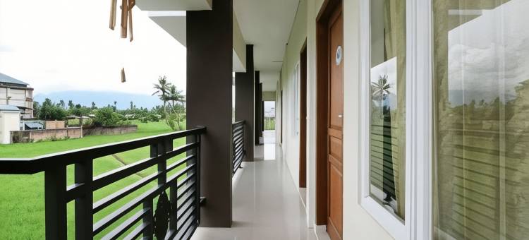 波拉玛斯住宅酒店(RedDoorz Plus Syariah at Polamas Andalas)图片