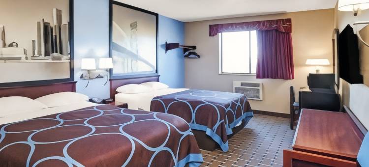 温德姆速8罗斯维尔/底特律酒店(Super 8 by Wyndham Roseville/Detroit Area)图片