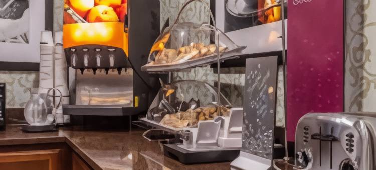 温彻斯特大学商城欢朋酒店(Hampton Inn Winchester-University/Mall Area)图片