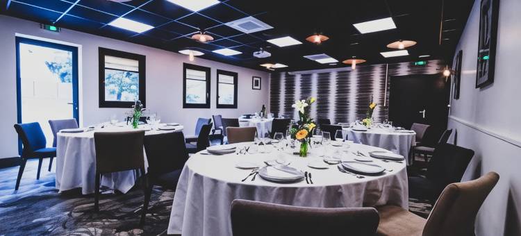 波城体育馆美居酒店(Hôtel Mercure Pau Palais des Sports)图片
