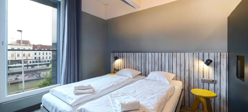 布鲁塞尔市中心梅宁阁酒店(Meininger Hotels Bruxelles City Center)图片