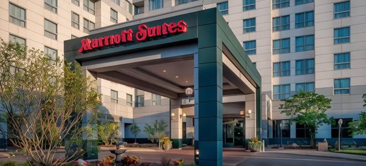 芝加哥迪尔菲尔德万豪酒店(Chicago Marriott Suites Deerfield)图片