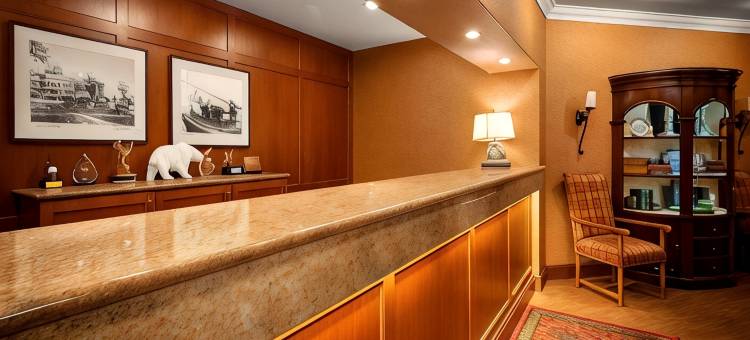 白熊镇贝斯特韦斯特优质酒店(Best Western Plus White Bear Country Inn)图片
