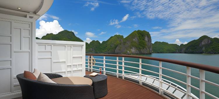 下龙天堂优雅游艇(Paradise Elegance Cruise Halong)图片