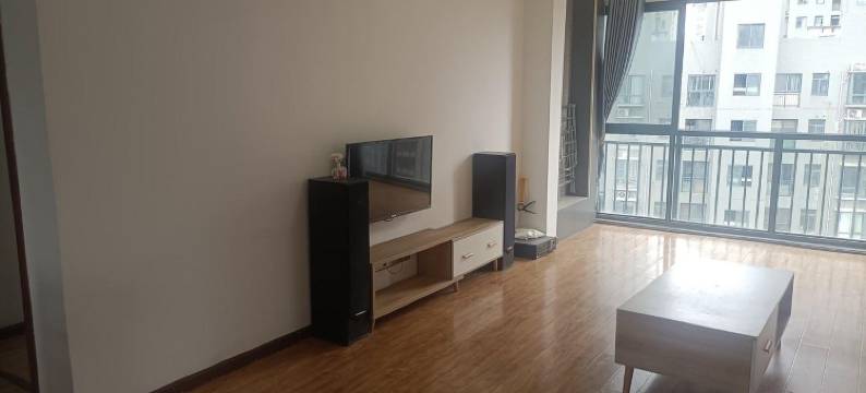 温馨大哥哥爱你哟公寓(东站路分店)图片