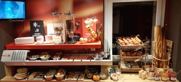 宜必思富尔米酒店(Ibis Fourmies)图片