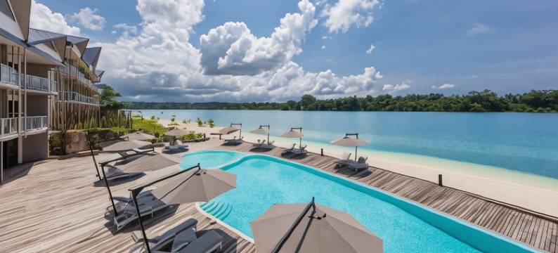 维拉港华美达度假酒店(Ramada Resort by Wyndham Port Vila)图片