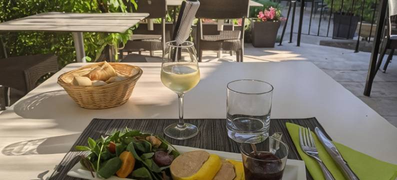 勒普拉戴酒店(Hôtel le Pradet)图片