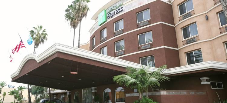 圣迭戈南丘拉维斯塔智选假日酒店(Holiday Inn Express SAN DIEGO SOUTH - CHULA VISTA by IHG)图片
