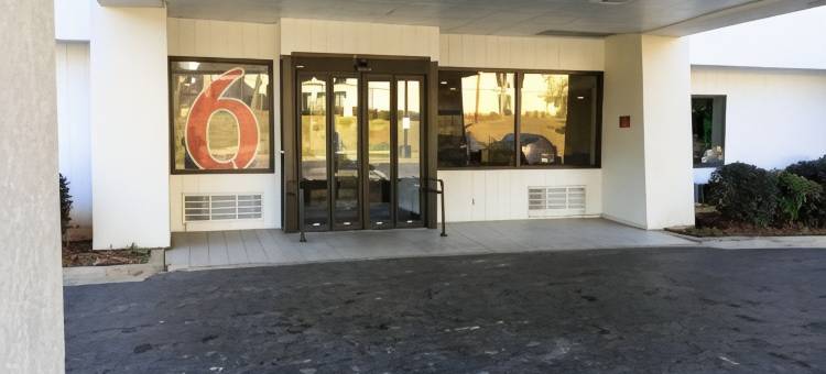 格鲁吉亚诺克罗斯 6 号汽车旅馆(Motel 6 Norcross, GA)图片