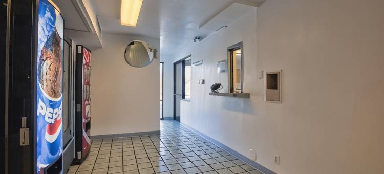 弗多斯塔大学6号汽车旅馆(Motel 6 Valdosta, GA - University)图片