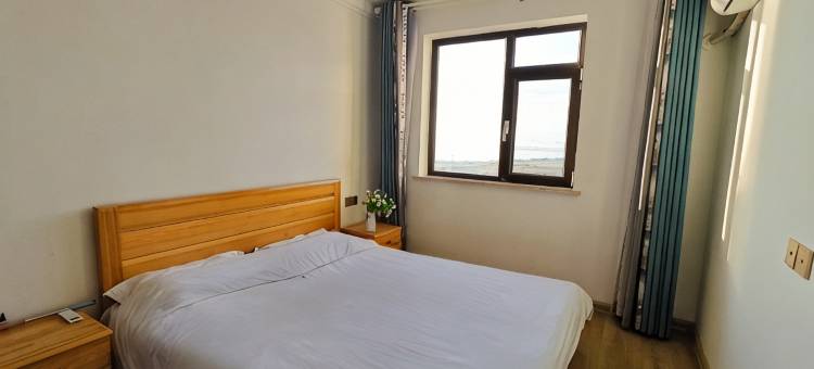 荣成海世界海景小住公寓(海湾南路分店)图片
