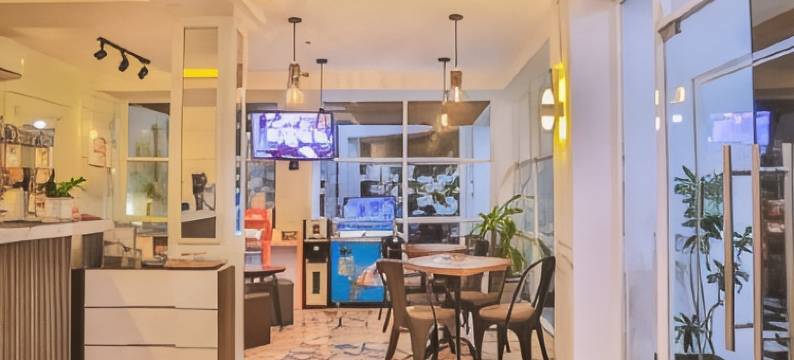 Front One Budget Slamet Riyadi图片