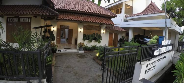 红多兹@ 莱金德帕尔曼帕西坦酒店(RedDoorz @ Letjend S. Parman Pacitan)图片