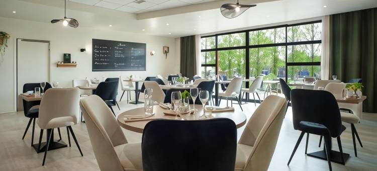 Logis Hôtel 餐厅 Les Fontaines(Logis Hôtel Restaurant les Fontaines)图片