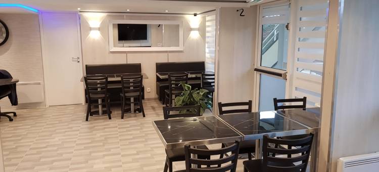 鲁瓦西法斯特酒店 - 圣维斯(Fasthotel Roissy - Saint-Witz)图片