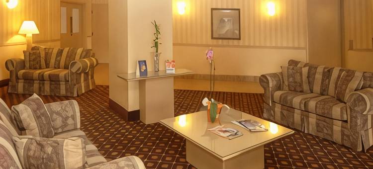 罗斯城市套房贝斯特韦斯特优质酒店(Best Western Plus Rose City Suites)图片