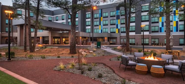 希尔顿惠庭套房酒店费拉格尔斯塔夫(Home2 Suites by Hilton Flagstaff)图片