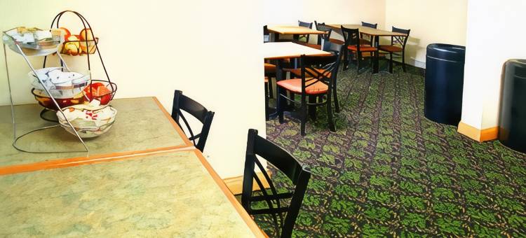 罗彻斯特市场贝斯特韦斯特酒店(Best Western Rochester Marketplace Inn)图片