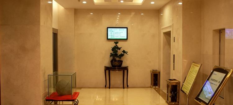 乌鲁木齐齐鲁百瑞酒店(友好北路新疆博物馆店)图片
