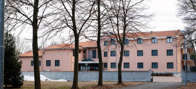 戴勒玫瑰别墅酒店(Hotel Villa Delle Rose - Malpensa)图片