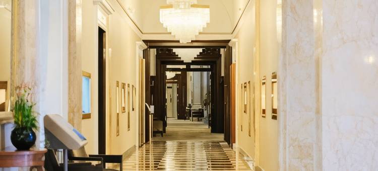 美岸皇宫大酒店(Beau-Rivage Palace)图片