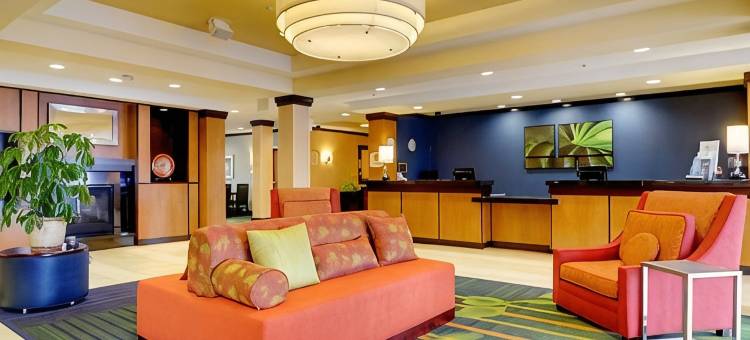 渥太华斯塔维德罗克地区万枫酒店及套房(Fairfield Inn & Suites Ottawa Starved Rock Area)图片
