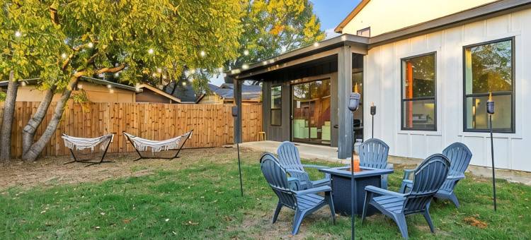 达拉斯市中心漂亮、舒适、现代四卧度假屋(Beautiful, Cozy, Contemporary 4BR near Downtown Dallas)图片