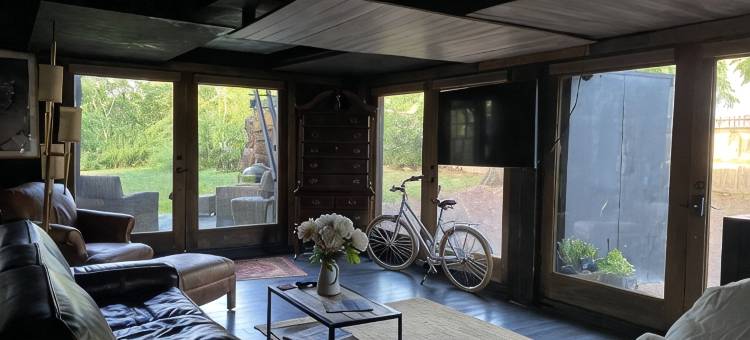 温馨设计小屋纽约私人历史庄园内乡村民宿-都市绿洲(Cozy Designer Cottage on Private Historic Estate-Near NYC-Oasis in Metropolis)图片