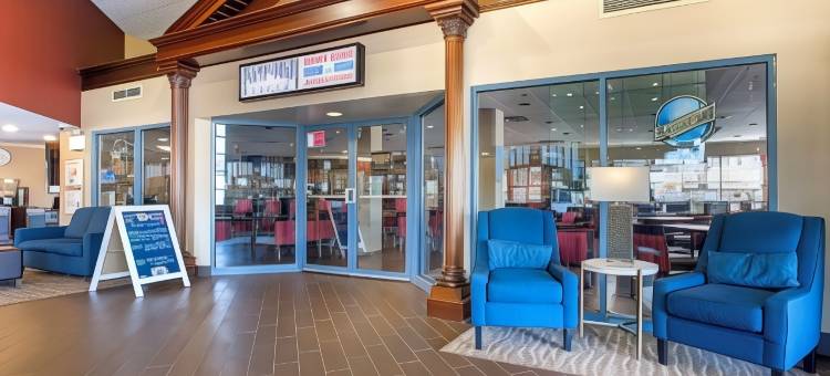伯利恒舒适套房酒店-近利哈伊大学和LVI机场(Comfort Suites Bethlehem Near Lehigh University and LVI Airport)图片