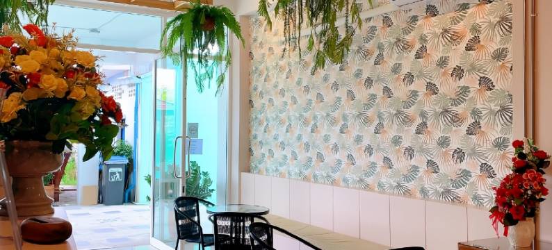 布里萨腾酒店(BureeSateng Hotel)图片