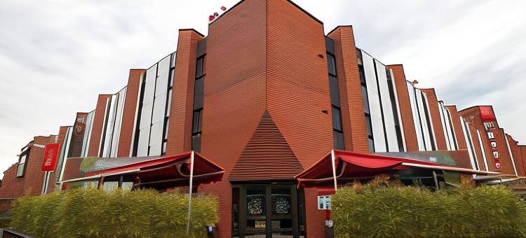 宜必思埃夫里库尔库罗纳酒店(Ibis Évry-Courcouronnes)图片