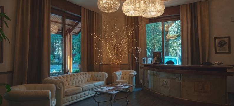 艾尔博格里斯托兰圣奥斯特里奥酒店(Albergo Ristorante Sant'Eustorgio)图片