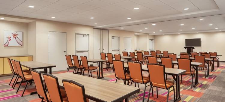 伍德布里奇波托马克米尔斯希尔顿惠庭酒店(Home2 Suites by Hilton Woodbridge Potomac Mills)图片